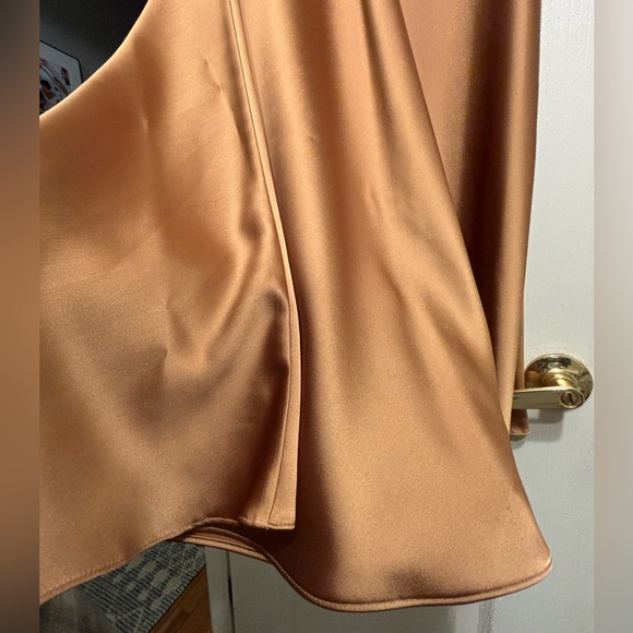 Club Monaco - satin skirt - Picture 7 of 7